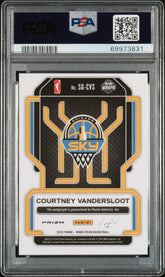 2022 Panini Prizm WNBA Signatures Courtney Vandersloot Gold Vinyl 1/1 PSA 8 Auto